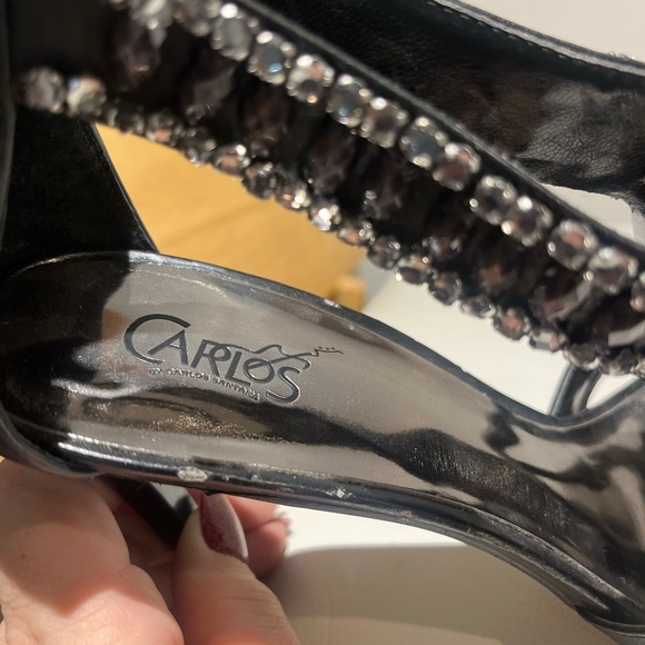 Carlos by Carlos Santana Size 8.5 open toe with crystal and purple matte gems - Picture 4 of 7